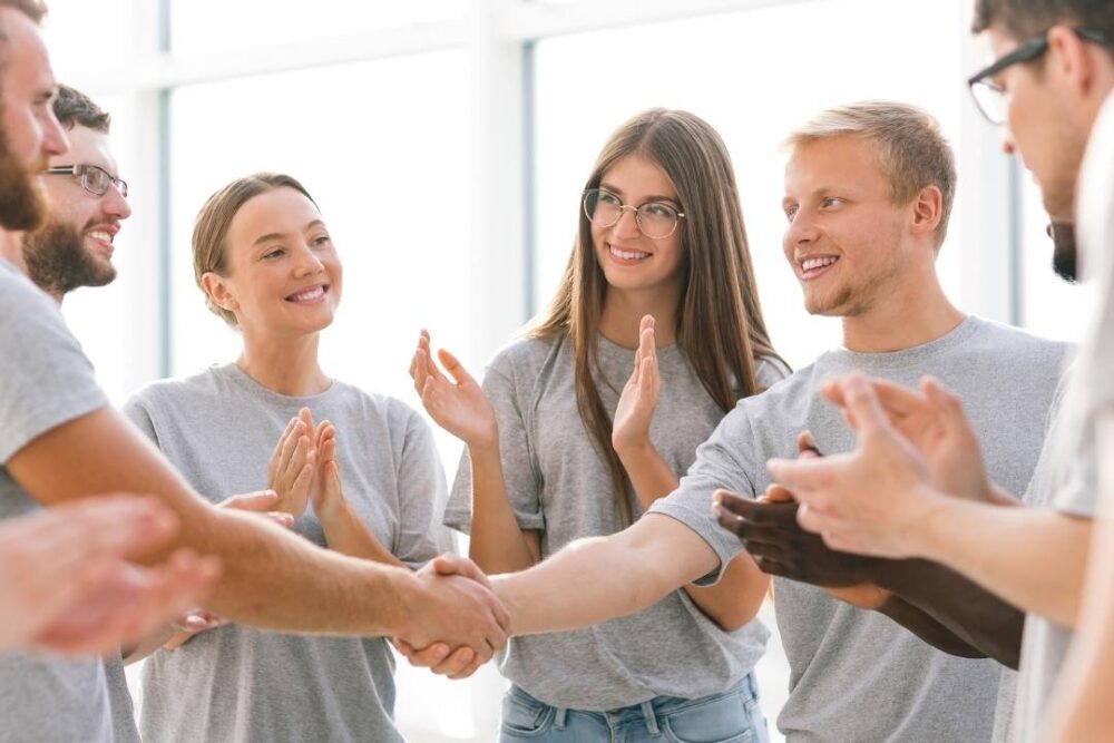 18 Yaş Altı Şirket Kurabilir Mi?